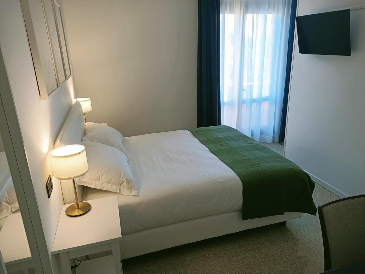 Casa Valcellina Hotel Ristorante Montereale Valcellina Екстериор снимка